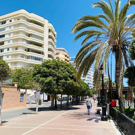 Apartamento On The First Line Of The Sea With A View And Free Parking *