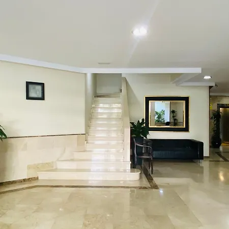 On The First Line Of The Sea With A View And Free Parking * Marbella