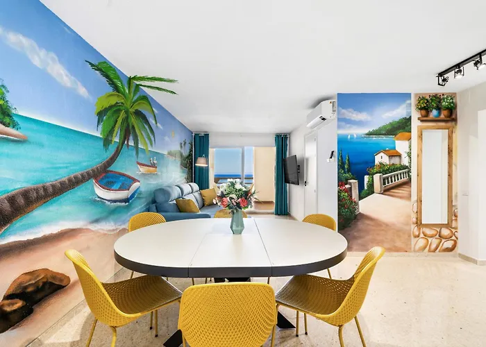 On The First Line Of The Sea With A View And Free Parking Marbella