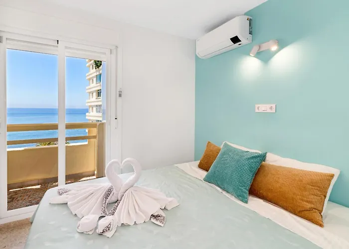 Apartamento On The First Line Of The Sea With A View And Free Parking *