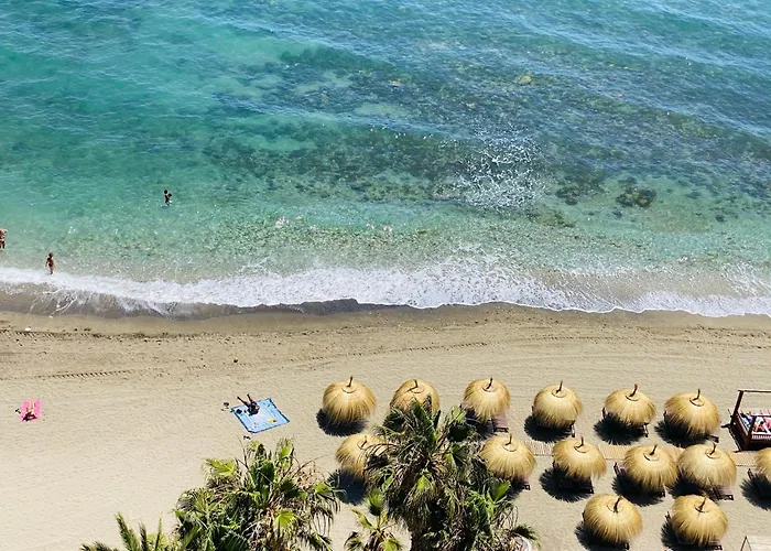 On The First Line Of The Sea With A View And Free Parking Апартаменти *