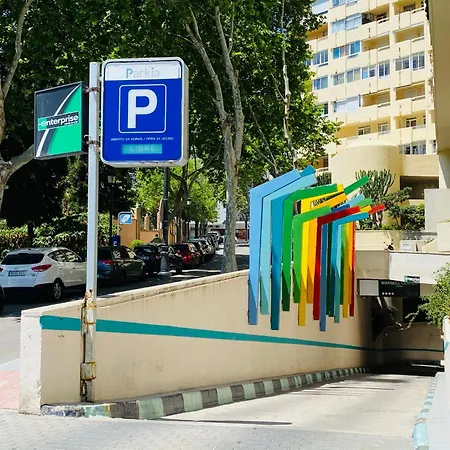 On The First Line Of The Sea With A View And Free Parking شقة *