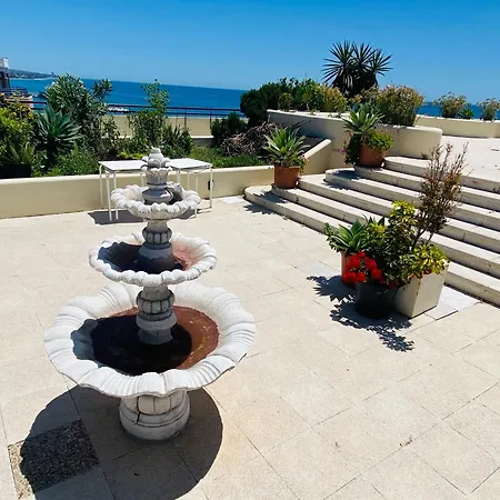 Appartement On The First Line Of The Sea With A View And Free Parking