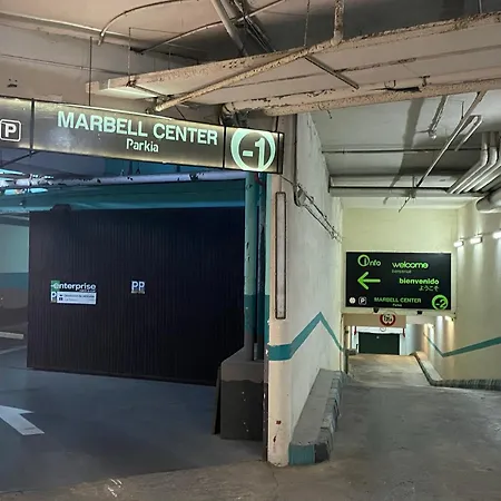 On The First Line Of The Sea With A View And Free Parking * ماربيا